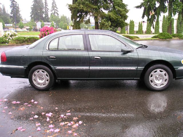 Lincoln Continental 2001 photo 7