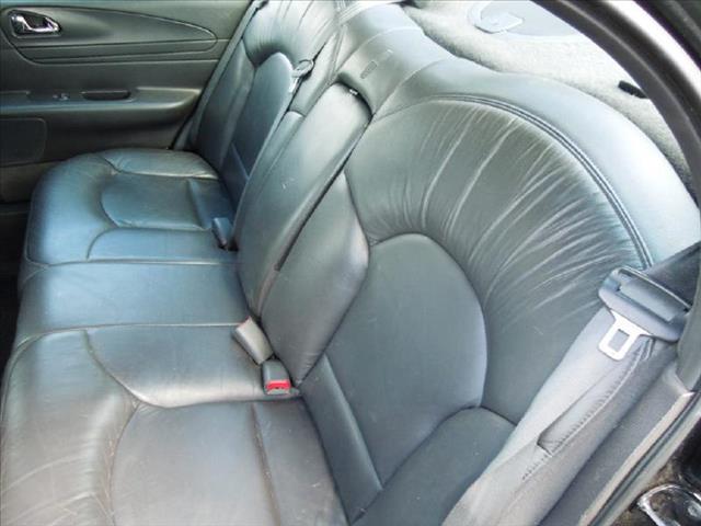 Lincoln Continental 2002 photo 1