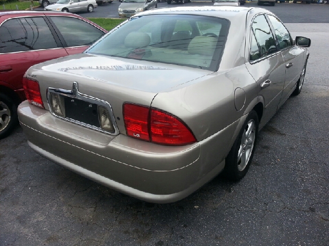 Lincoln LS 2000 photo 4