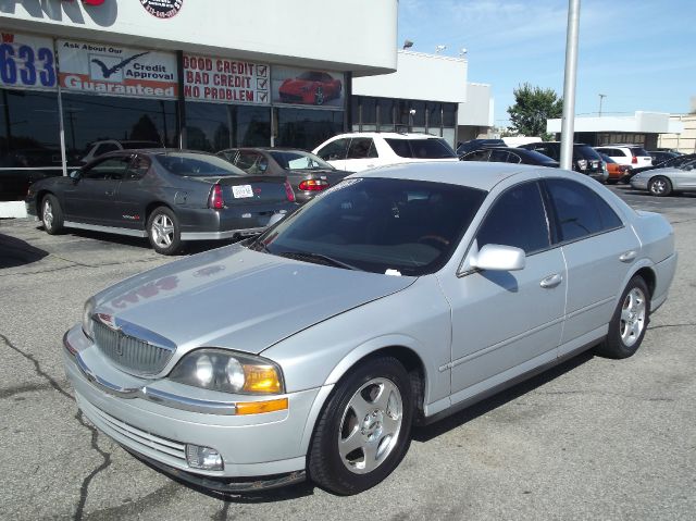 Lincoln LS 2000 photo 2