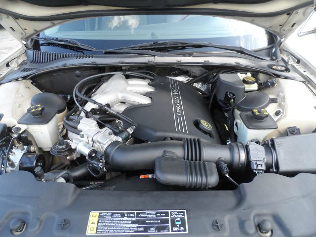 Lincoln LS 2000 photo 24