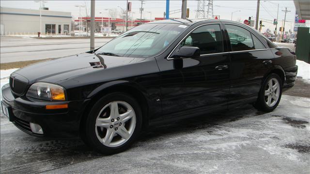 Lincoln LS SE-R Sedan