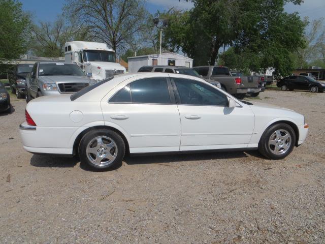 Lincoln LS 2000 photo 16