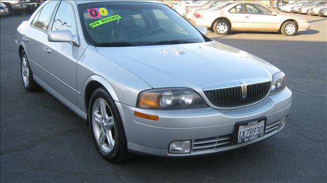 Lincoln LS SE-R Sedan