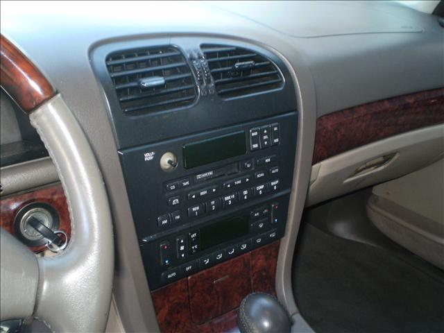 Lincoln LS 2001 photo 3