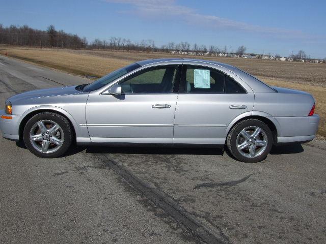 Lincoln LS 2001 photo 2