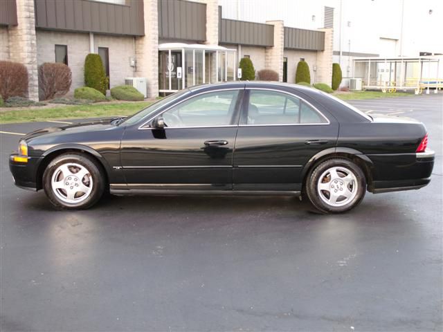 Lincoln LS 2001 photo 1