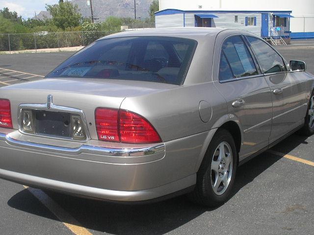 Lincoln LS 2001 photo 3