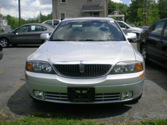 Lincoln LS SE-R Sedan