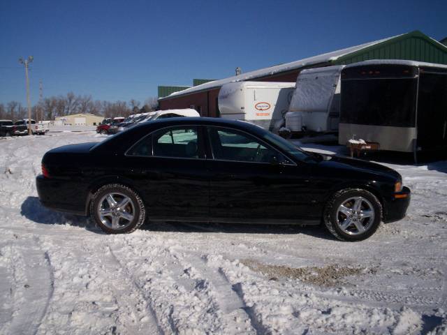 Lincoln LS SE-R Sedan