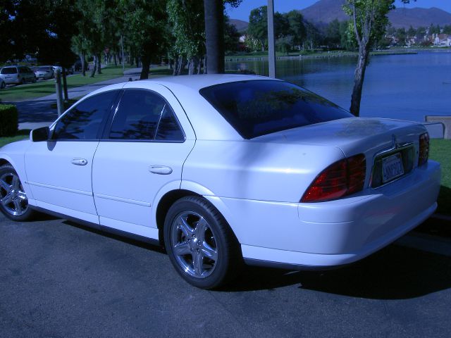 Lincoln LS 2001 photo 24