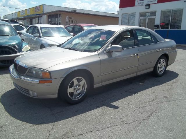 Lincoln LS 2001 photo 2