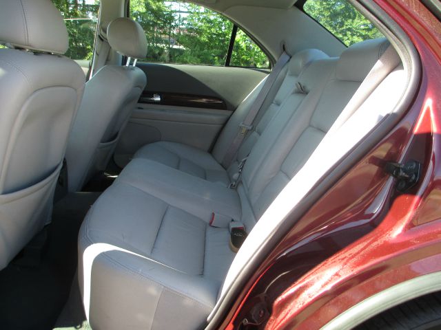 Lincoln LS 2001 photo 9