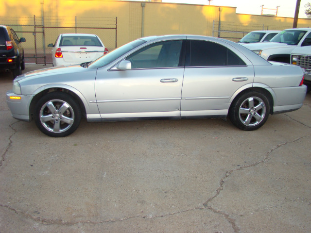 Lincoln LS 2001 photo 4