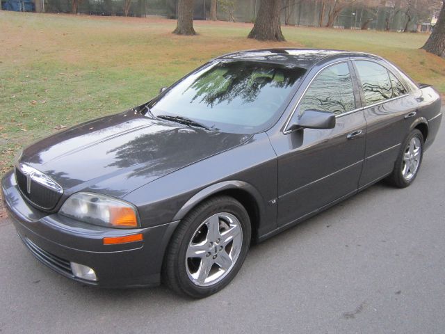 Lincoln LS 2001 photo 4