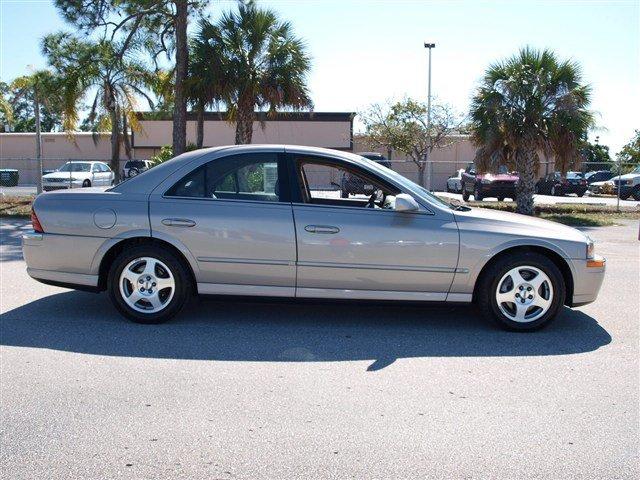 Lincoln LS 2001 photo 1