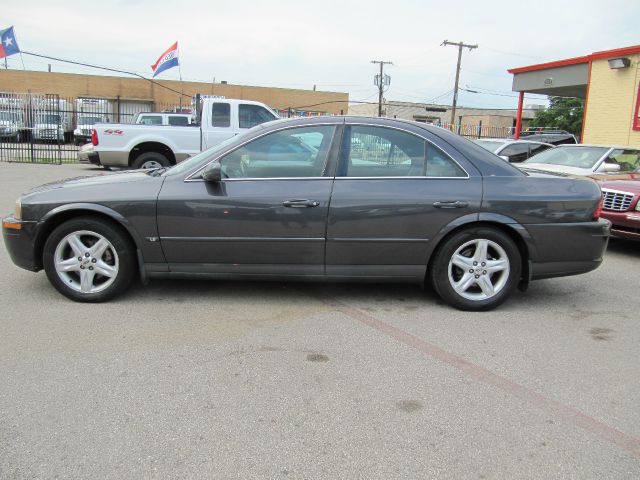 Lincoln LS 2001 photo 1