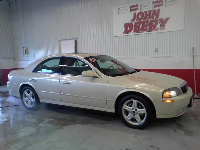 Lincoln LS 2001 photo 0