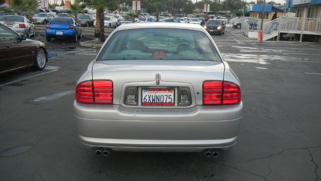 Lincoln LS 2002 photo 2
