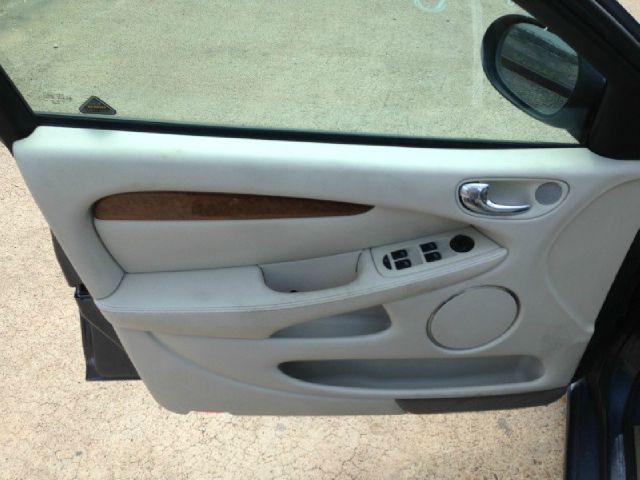 Lincoln LS 2002 photo 11