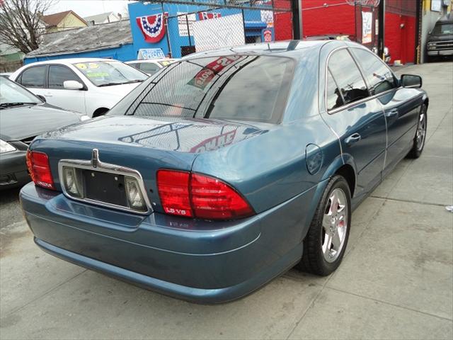 Lincoln LS 2002 photo 1