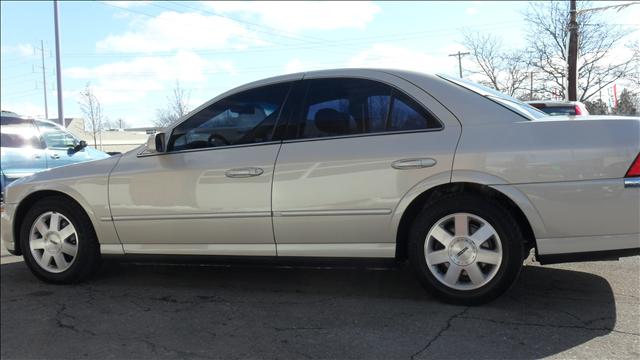 Lincoln LS 2002 photo 2