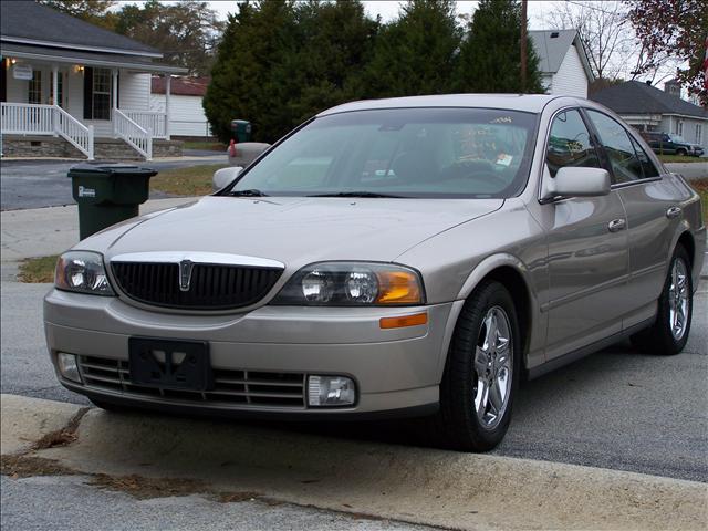 Lincoln LS 2002 photo 1