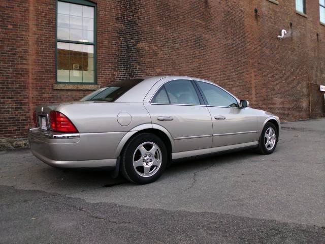 Lincoln LS 2002 photo 4