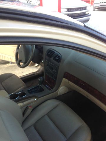 Lincoln LS 2002 photo 1