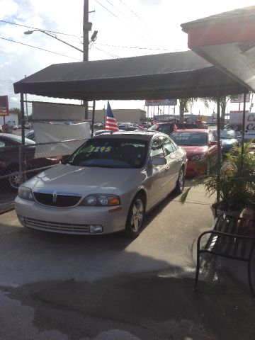 Lincoln LS 2002 photo 4