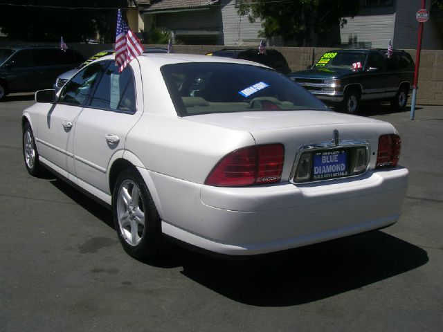 Lincoln LS 2002 photo 4