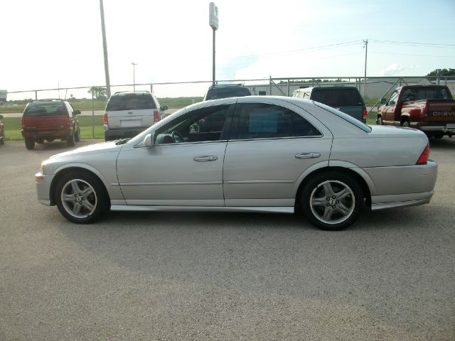 Lincoln LS 2002 photo 2