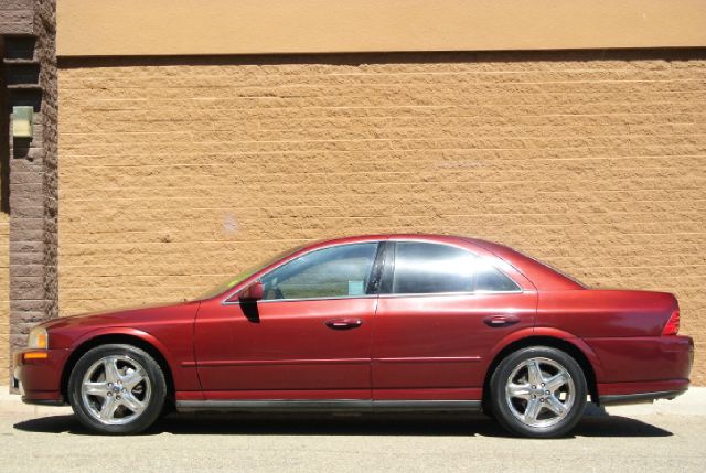 Lincoln LS Lariat Supercrew 4x4 Sedan