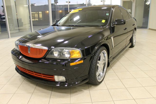 Lincoln LS 2002 photo 9