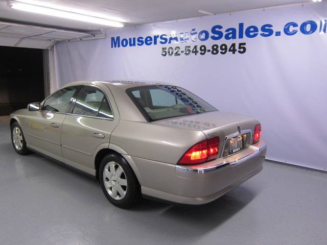 Lincoln LS SE-R Sedan