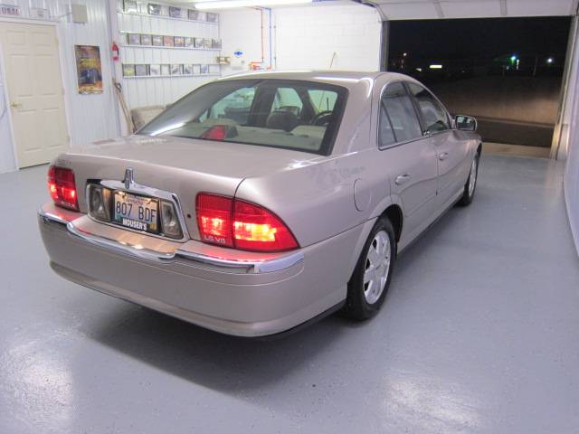 Lincoln LS 2002 photo 2