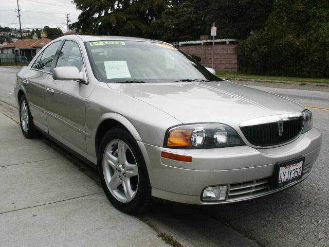 Lincoln LS 2002 photo 3