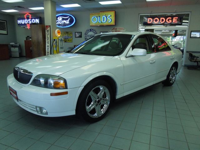 Lincoln LS 2002 photo 10