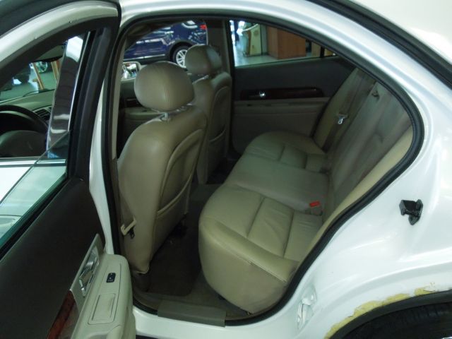 Lincoln LS 2002 photo 21