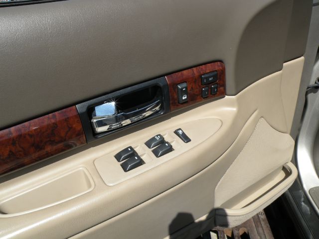 Lincoln LS 2002 photo 30