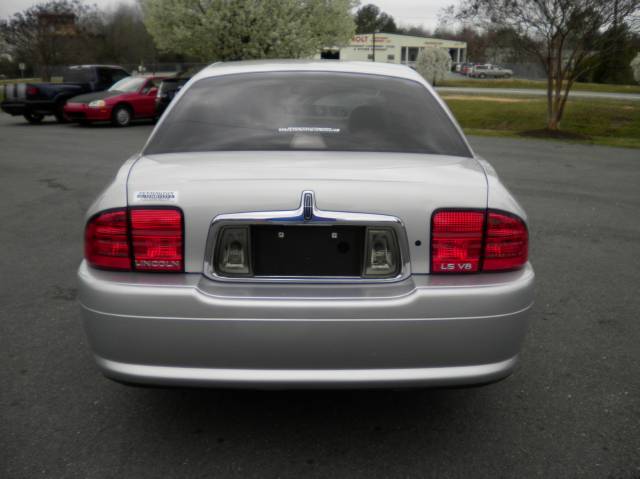 Lincoln LS 2002 photo 4