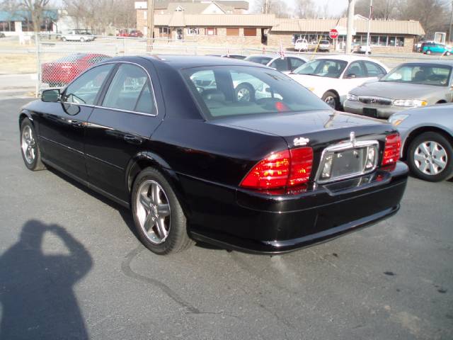 Lincoln LS SE-R Sedan