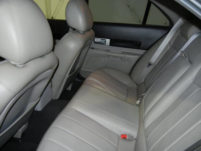 Lincoln LS 2003 photo 4