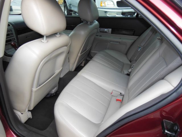 Lincoln LS 2003 photo 1