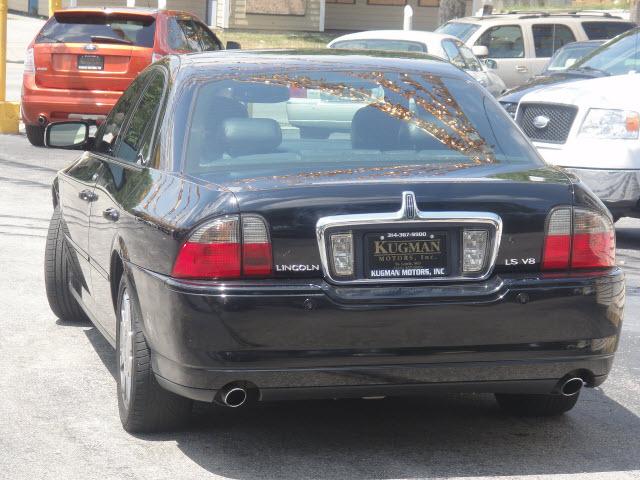 Lincoln LS 2003 photo 2