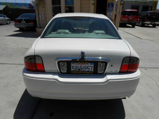 Lincoln LS 2003 photo 1