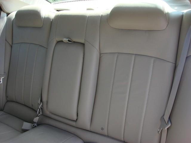 Lincoln LS 2003 photo 2