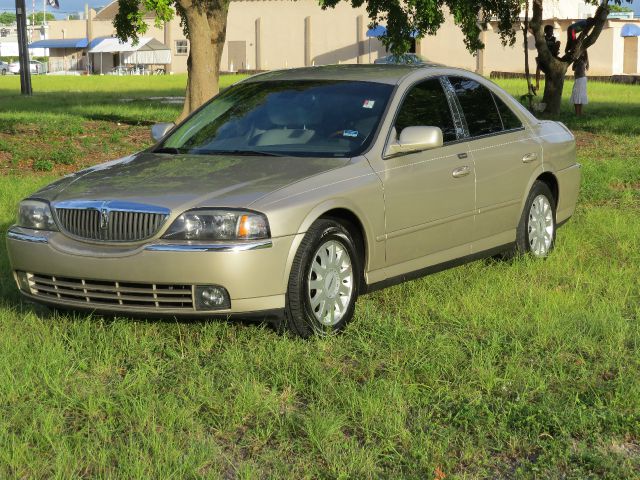 Lincoln LS 2004 photo 4