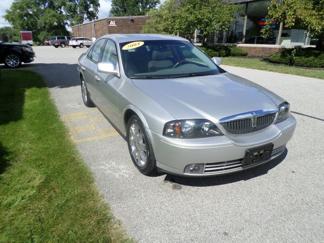 Lincoln LS 2004 photo 4