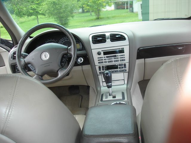 Lincoln LS 2004 photo 2